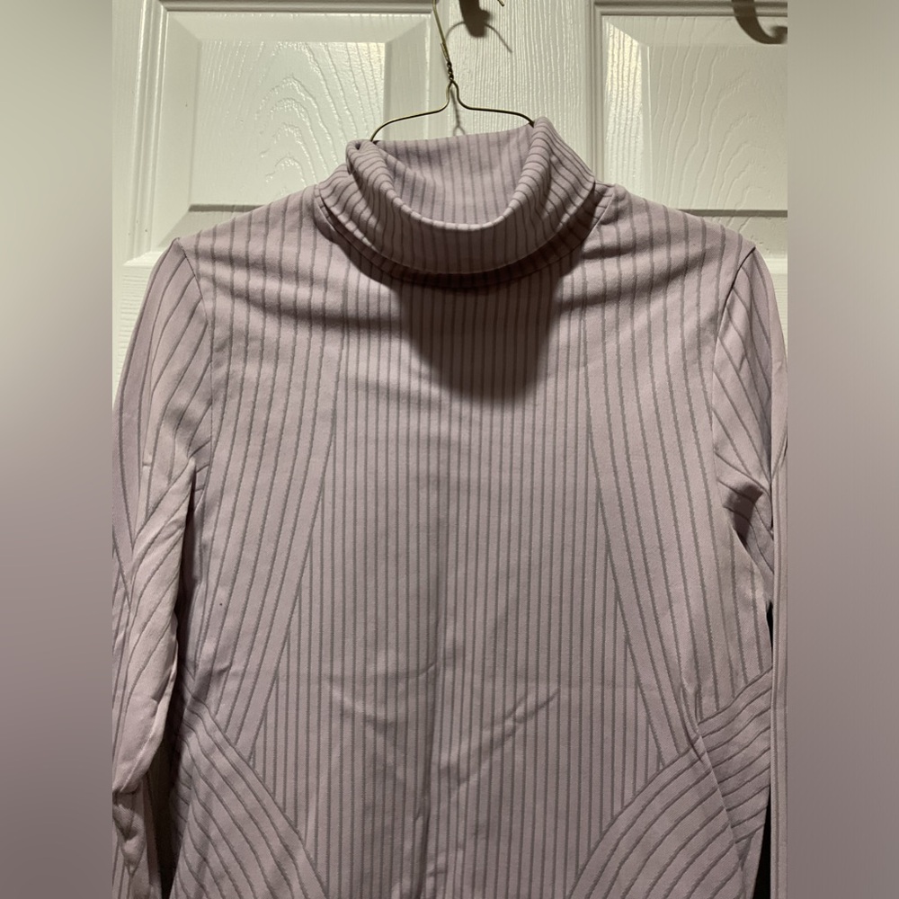 Gray Striped pale mauve turtleneck top  shirt S